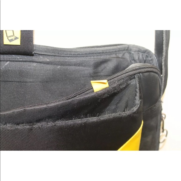 Samsonite Laptop Bag Black Yellow Body Many Pockets Padded Zip Adjustable - Picture 6 of 12